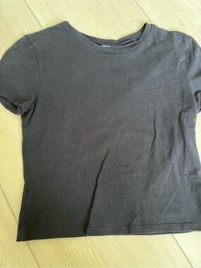 Abercrombie & Fitch Baby Classic Black Crewneck Tee